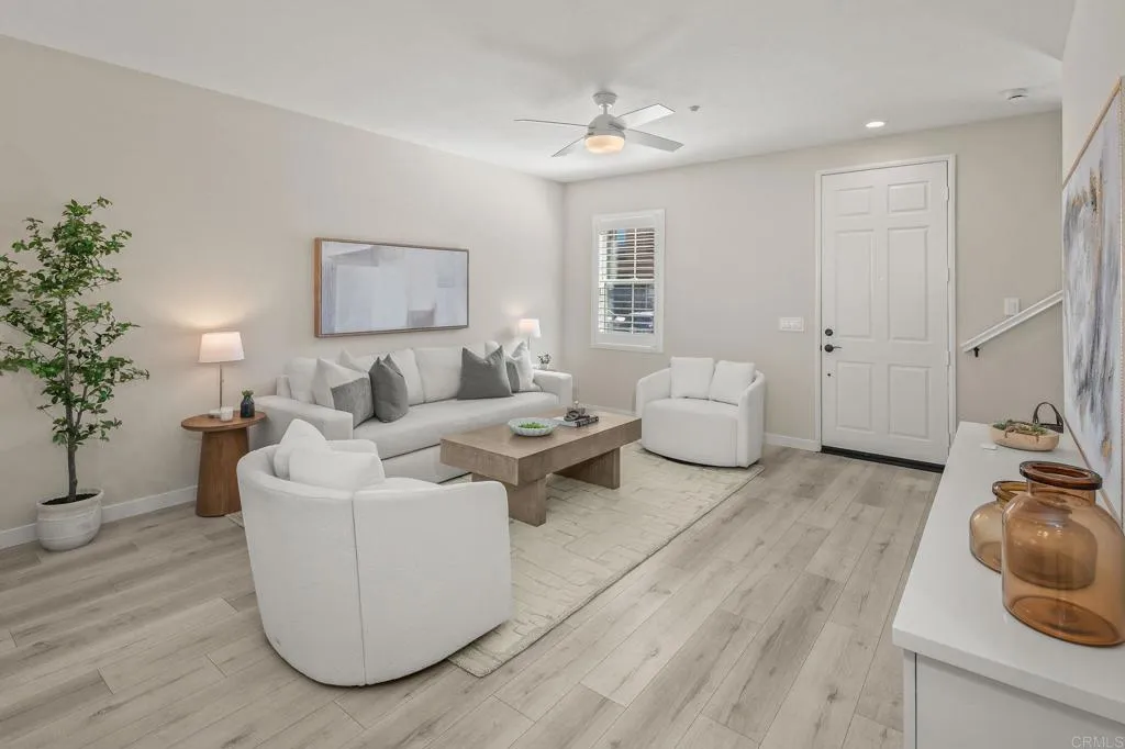 Photo #3: PTP2507820 Listing 