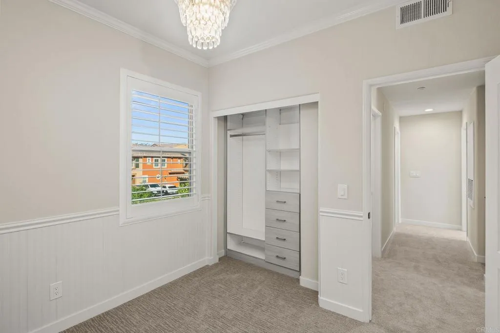 https://cdn.realtyfeed.com/cdn/127/306566096/d9498621f4883641320d1ecb0bb067d3.webp