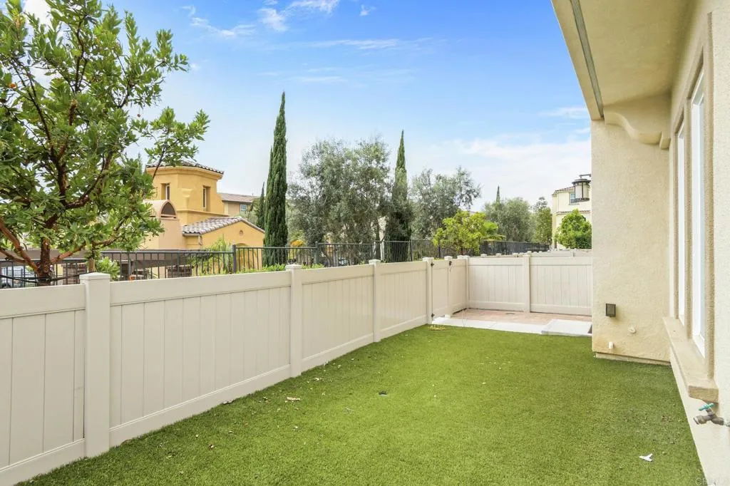 Photo #27: PTP2507822 Listing: Photo #27