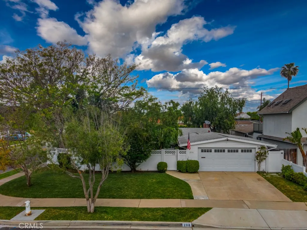 Costa Mesa, CA 92626