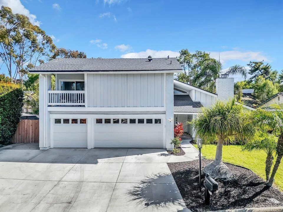https://cdn.realtyfeed.com/cdn/127/306566106/4b8296a1548f89f985bb02a0074f6d97.webp