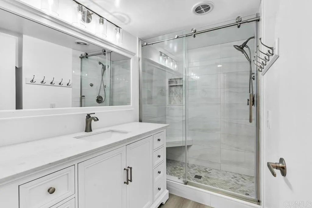 https://cdn.realtyfeed.com/cdn/127/306566106/9f9ea9b27370cd2cc359139cc3f1457d.webp