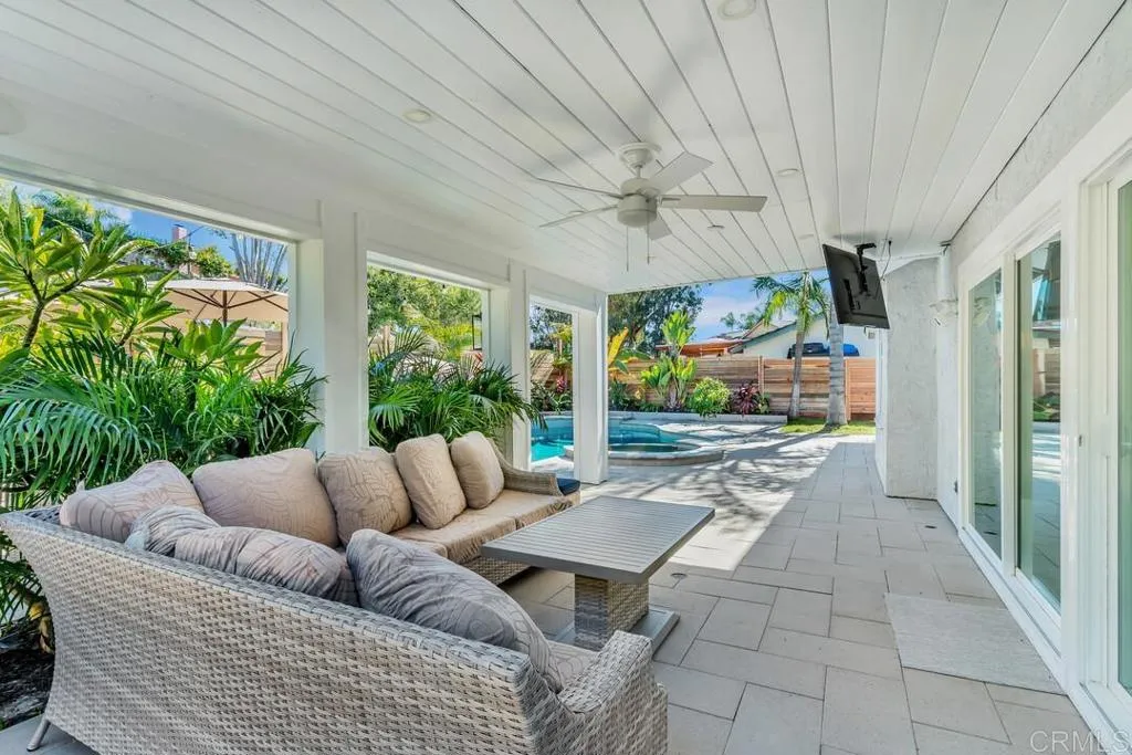 https://cdn.realtyfeed.com/cdn/127/306566106/e97a87a61c9b1030f58a5d98ca0de2d3.webp
