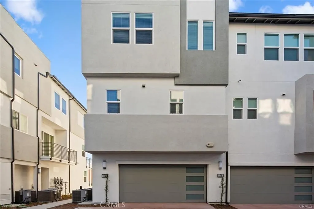 Anaheim, CA 92805