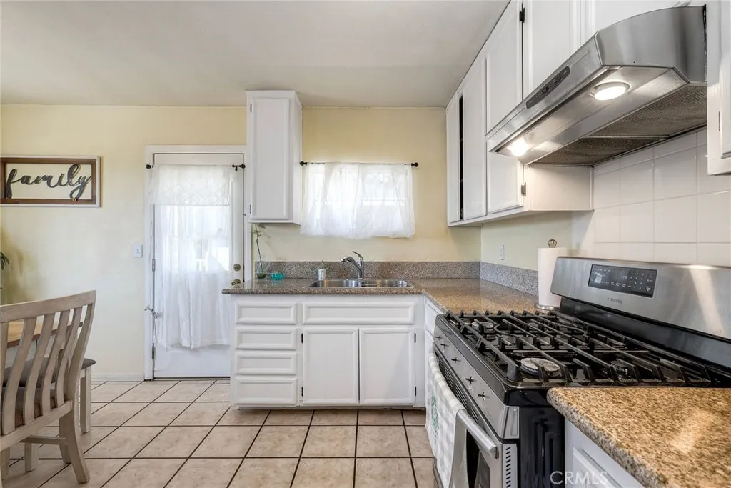 https://cdn.realtyfeed.com/cdn/127/306566134/6c6bdb9e9add4b58a3b8aa8428477a51.webp