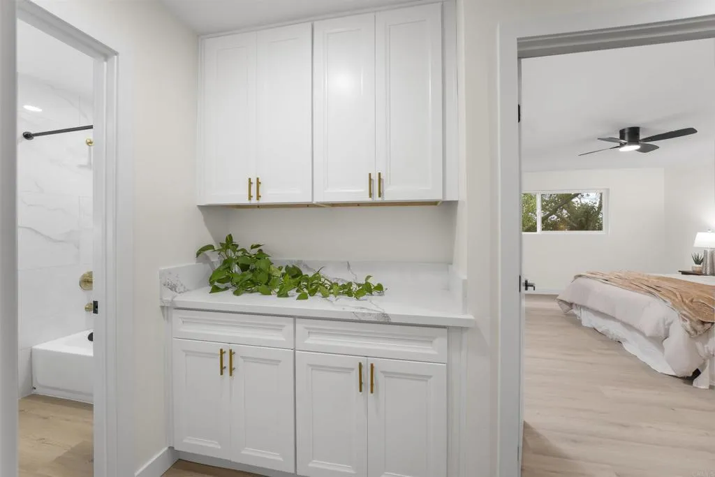 https://cdn.realtyfeed.com/cdn/127/306566182/90846106b9d2e0cc5894ff473c26d8b8.webp