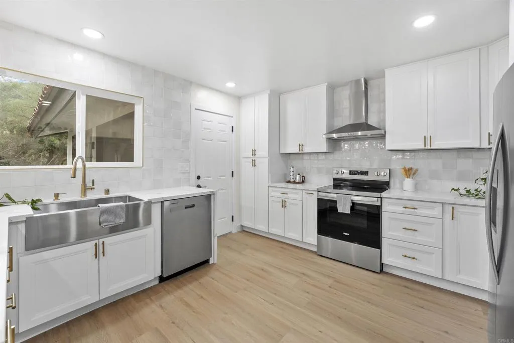 https://cdn.realtyfeed.com/cdn/127/306566182/a3a4a5f2bc01666211c5004634119114.webp