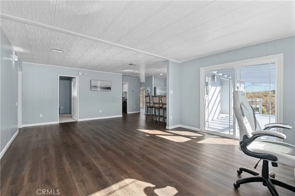 https://cdn.realtyfeed.com/cdn/127/306566192/557c9f9da3aeeba746c4ac9c2aa54a43.webp