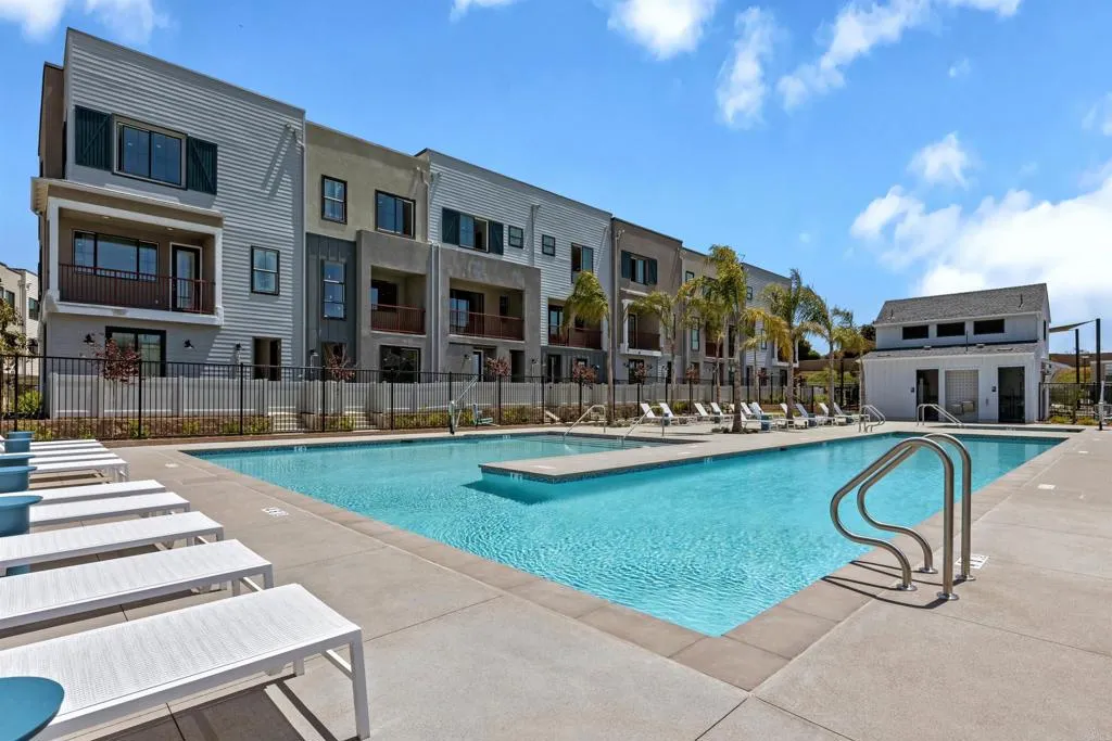 https://cdn.realtyfeed.com/cdn/127/306566210/c825e359989cc407ae7f557b9ef92cef.webp