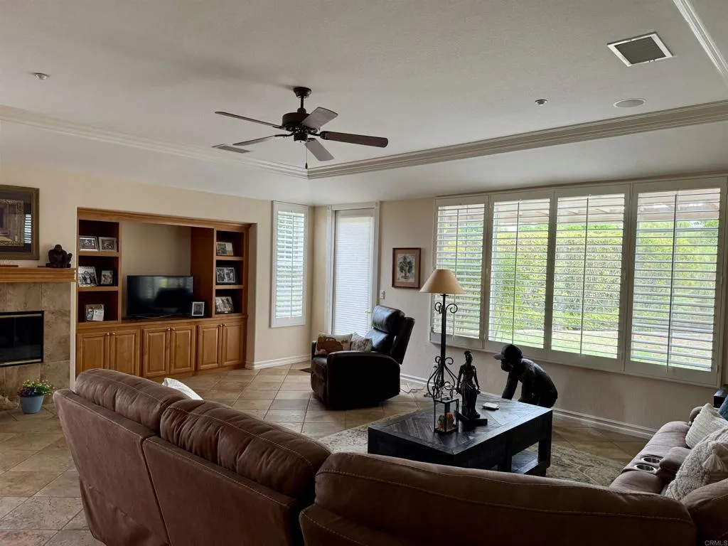 https://cdn.realtyfeed.com/cdn/127/306566305/dba82a6b398dd6a31095080d79ff7906.webp