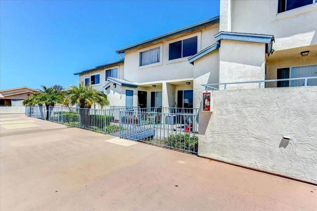 https://cdn.realtyfeed.com/cdn/127/306566402/2dc36d498369a3a670db7a02187e3f4c.webp
