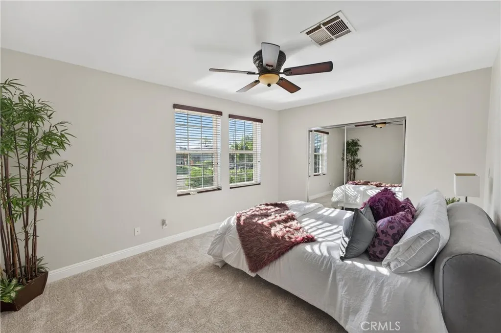 https://cdn.realtyfeed.com/cdn/127/306566472/5697a8e6541480634e63ea6f7693f9f0.webp