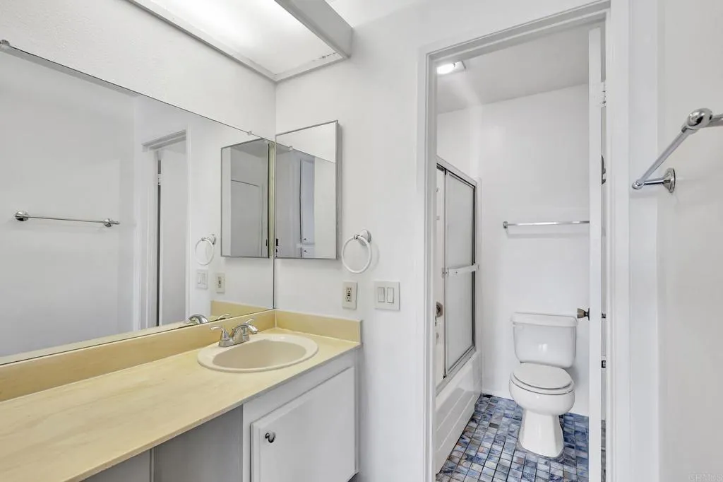 Photo #25: PTP2507831 Listing: Photo #25