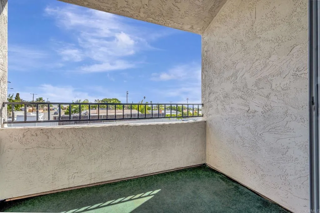 https://cdn.realtyfeed.com/cdn/127/306566473/9b7d95dba26b08602de757dfd7fd775e.webp