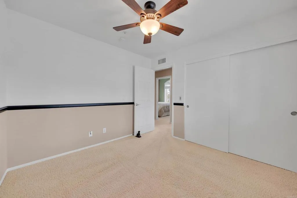 https://cdn.realtyfeed.com/cdn/127/306566494/b7159a6a070aca6125cd24fa19e4bc39.webp