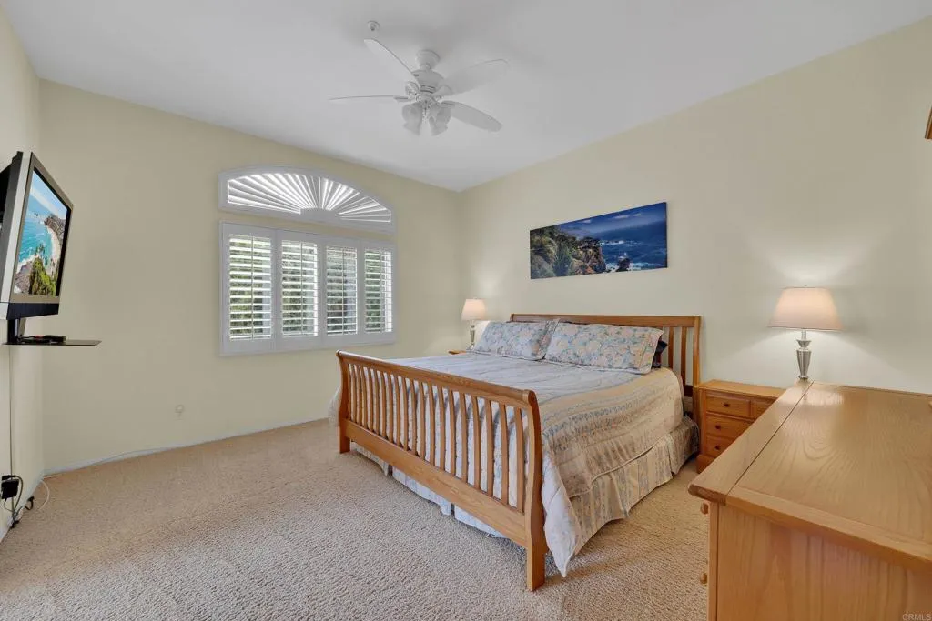 https://cdn.realtyfeed.com/cdn/127/306566494/ea347e7c8ffb5aaebd208c823cbad85f.webp