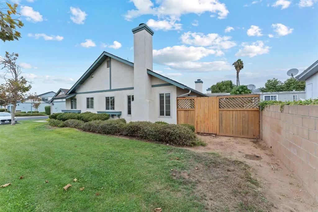 https://cdn.realtyfeed.com/cdn/127/306566506/7dc52fc81562c1de3226ce5250a1d185.webp