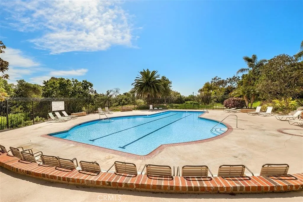 https://cdn.realtyfeed.com/cdn/127/306566529/02cf15d2214a02830cc1682f10539aa3.webp