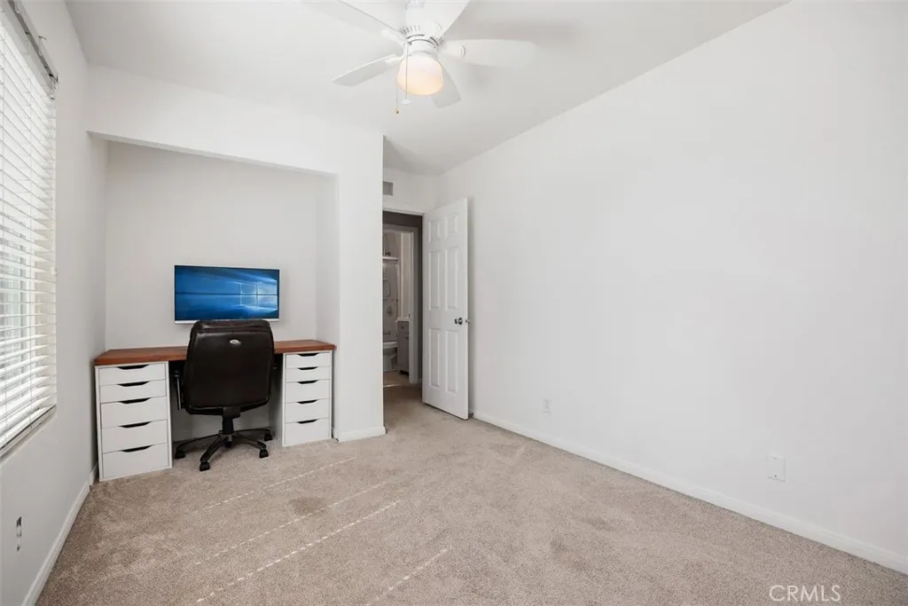 https://cdn.realtyfeed.com/cdn/127/306566529/9ea5c794f2485f23bc4d2b7d19a2b0e9.webp