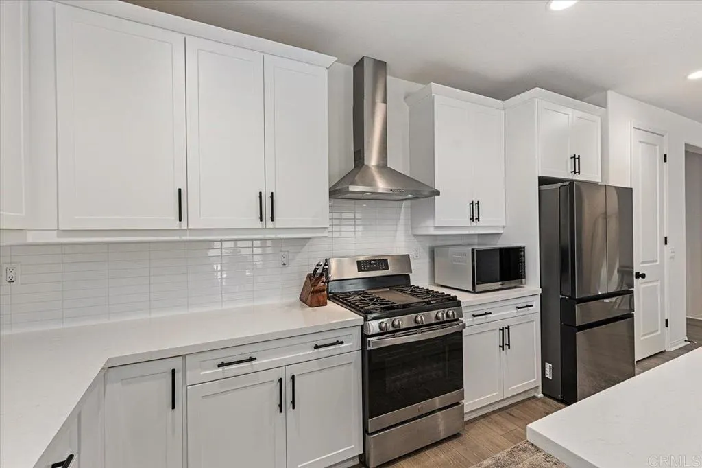 https://cdn.realtyfeed.com/cdn/127/306566531/5a824545d80499824f0c04fd204cc311.webp
