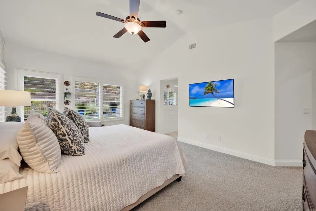 https://cdn.realtyfeed.com/cdn/127/306566632/414234ba1b9d2a78483cc544eb1f8e38.webp