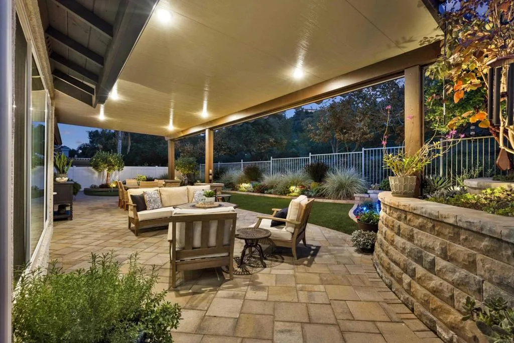 https://cdn.realtyfeed.com/cdn/127/306566632/9b4aacfea499e0e67d320f7620a14a2a.webp