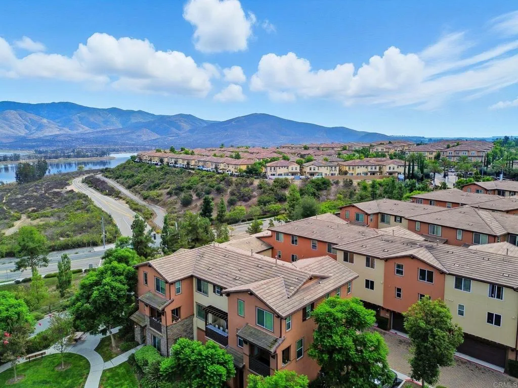 https://cdn.realtyfeed.com/cdn/127/306566695/a8070e4800492637d39def01ad094915.webp