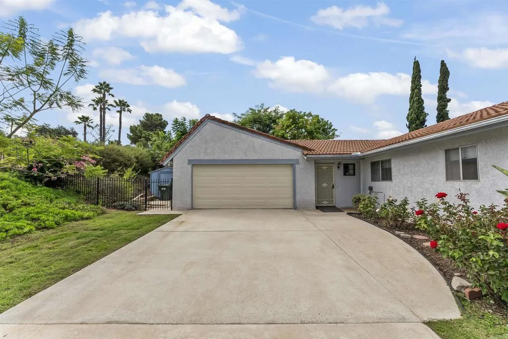 https://cdn.realtyfeed.com/cdn/127/306566697/ae5c223ec2972fc6f217249cfd96df40.webp