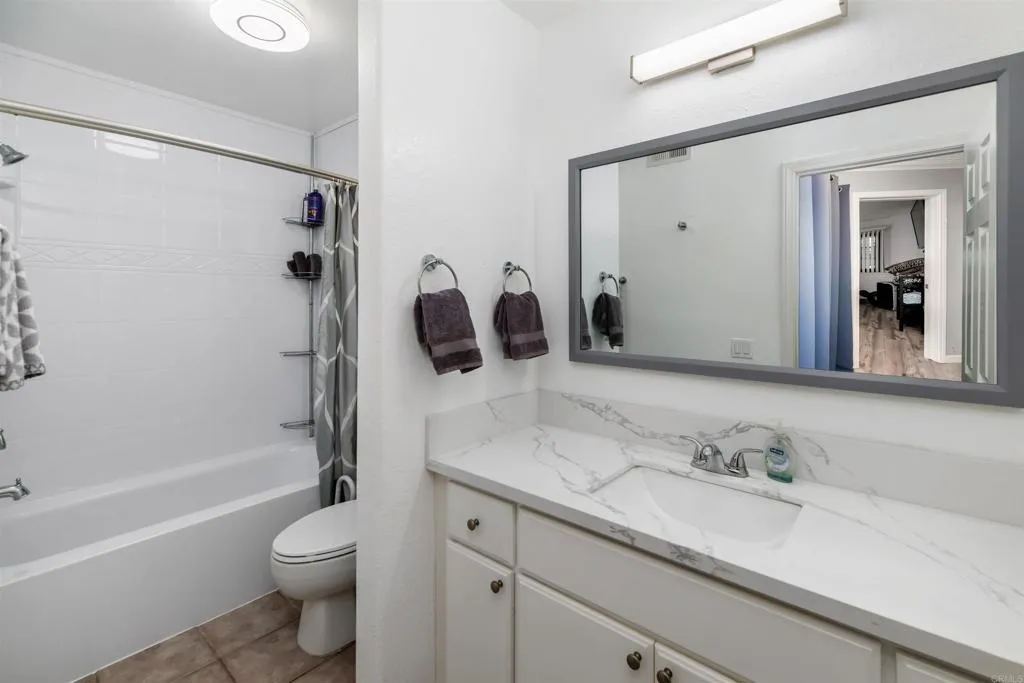 https://cdn.realtyfeed.com/cdn/127/306566764/8f9b070d54ec094e1d7d5b45da07f5fa.webp