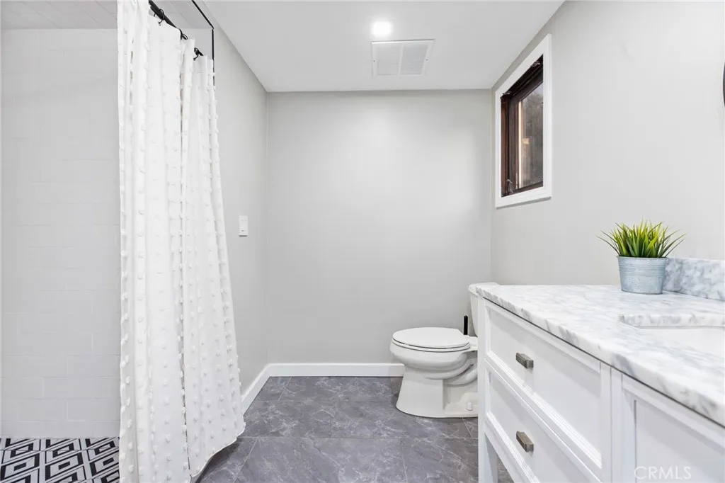 https://cdn.realtyfeed.com/cdn/127/306566803/793cde42c292ab2cfa516cc9e852c5aa.webp