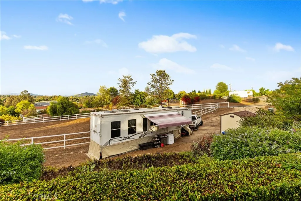 https://cdn.realtyfeed.com/cdn/127/306566803/b5255c6ea212a15760b8743f21e7c482.webp