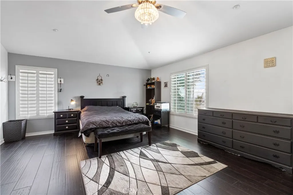 https://cdn.realtyfeed.com/cdn/127/306566820/33d986bd61afd04ad701d99a4740180b.webp