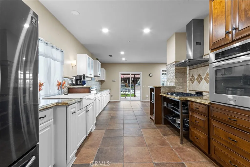 https://cdn.realtyfeed.com/cdn/127/306566820/67f35c1c341d9bad710e6272c7c966ae.webp