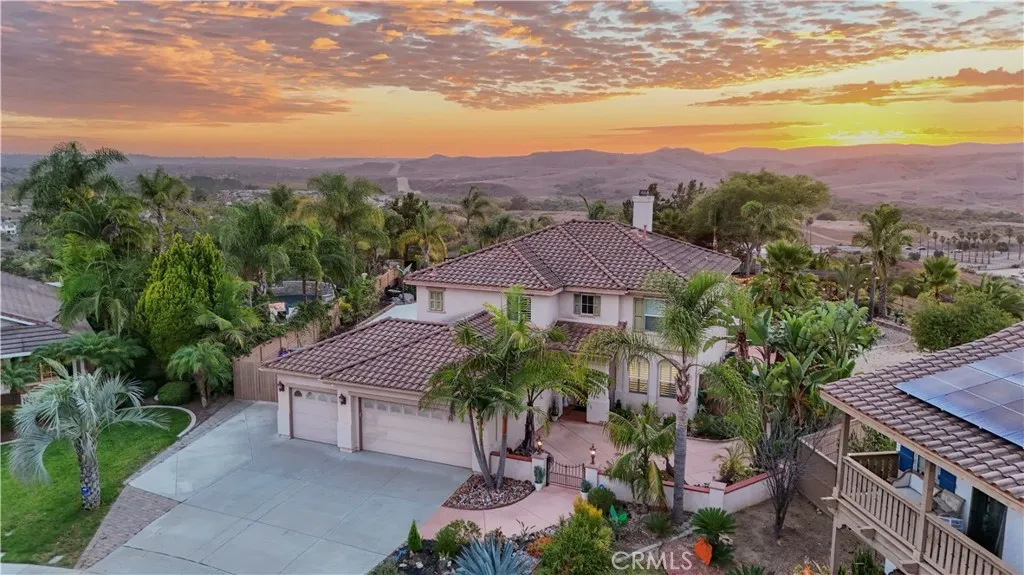 https://cdn.realtyfeed.com/cdn/127/306566820/b0e6ee3b13d886d5674f21129b052a1a.webp