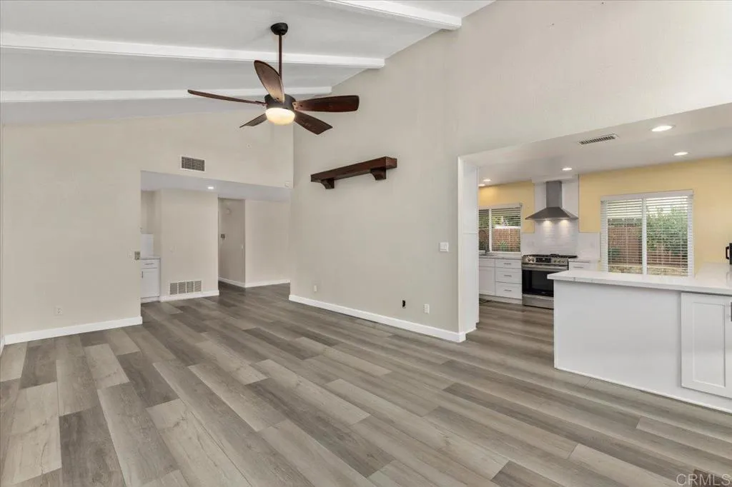 https://cdn.realtyfeed.com/cdn/127/306566870/082ff971c3520bfe720b53b1b4e98816.webp