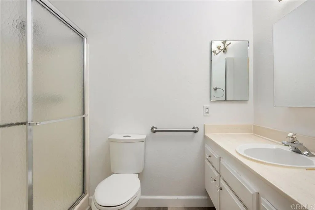 https://cdn.realtyfeed.com/cdn/127/306566870/ef66dca326664368c5a9490571a2e66e.webp