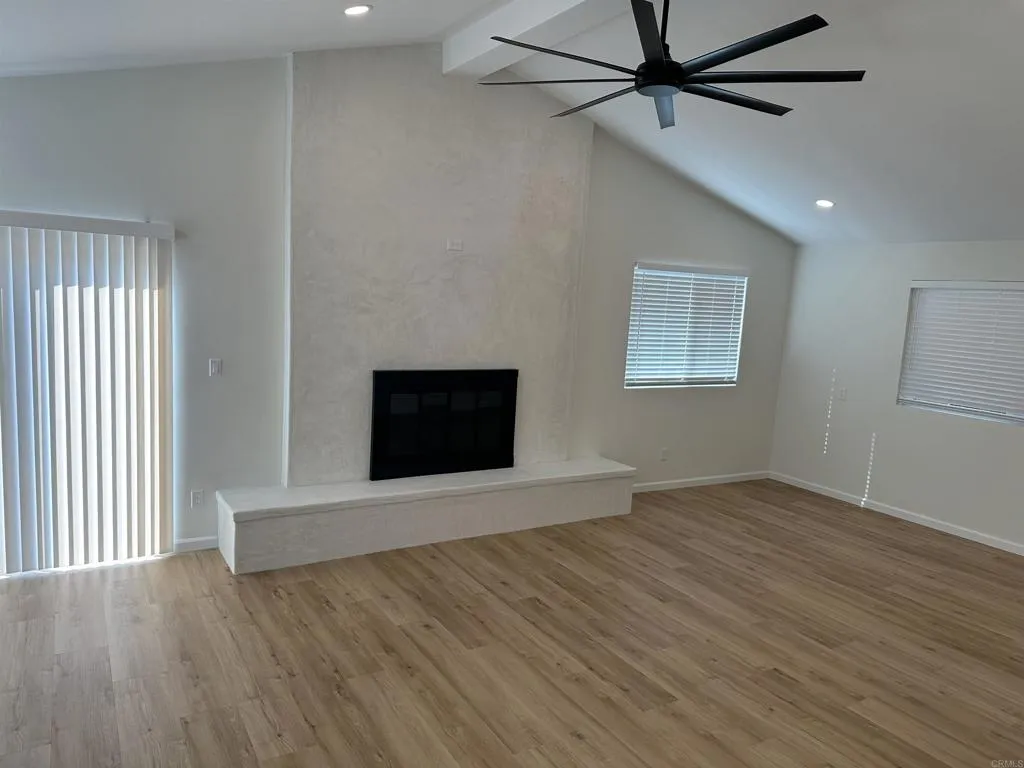 https://cdn.realtyfeed.com/cdn/127/306566883/c25f3e091b9644f1310f2d54605735a2.webp