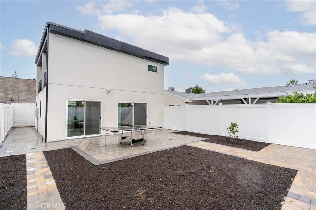 Northridge, CA 91343