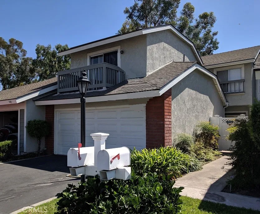 Laguna Hills, CA 92653