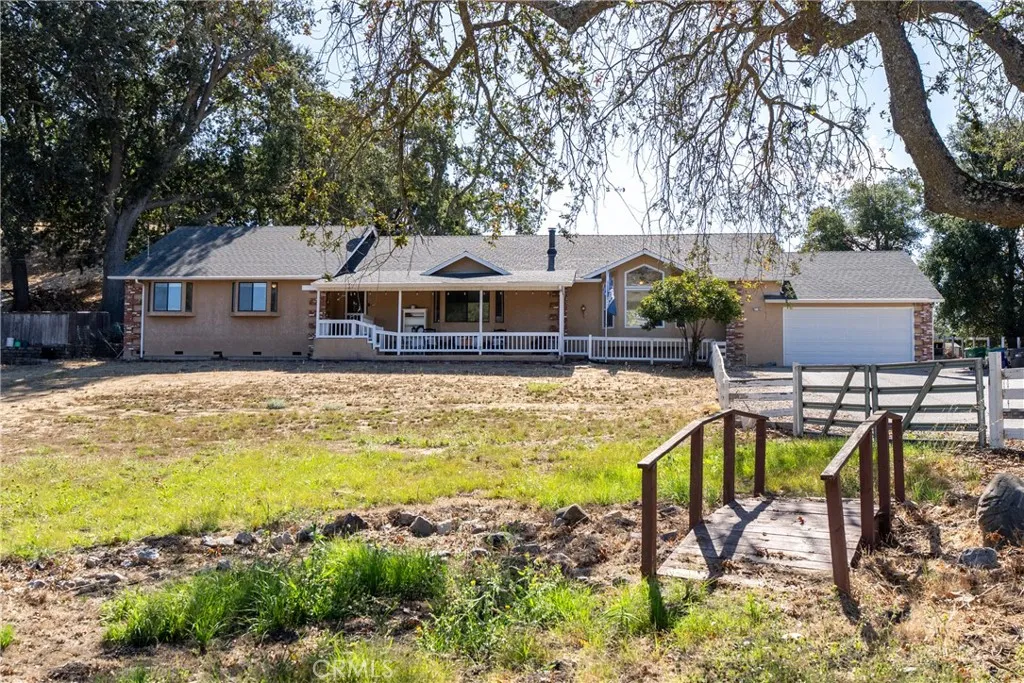 3880 Ardilla, Atascadero, CA 93422