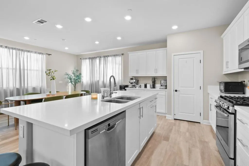 Photo #17: PTP2507848 Listing: Photo #17