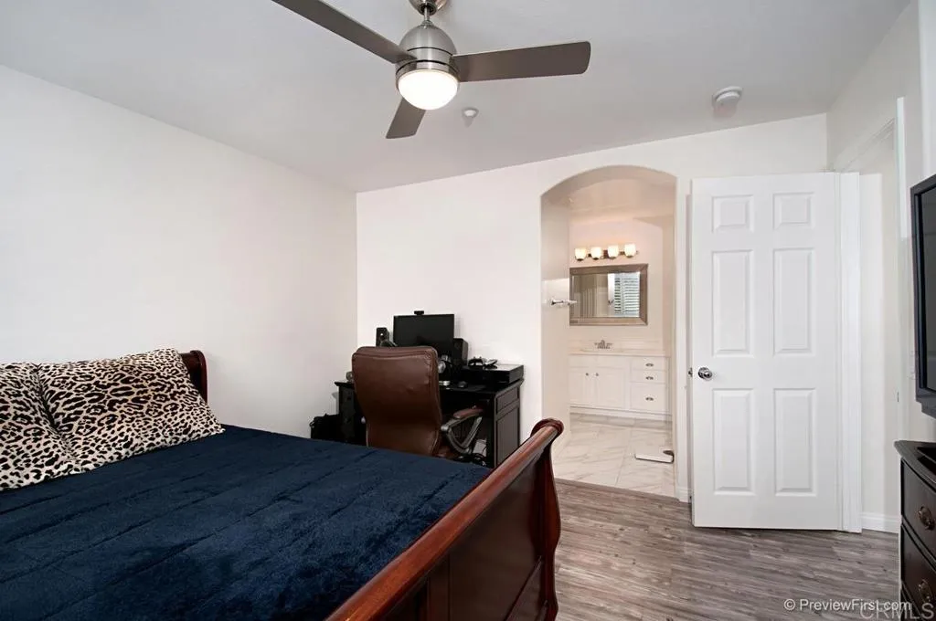 Photo #14: NDP2509969 Listing: Photo #14