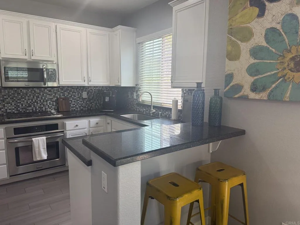 Photo #4: PTP2507851 Listing 