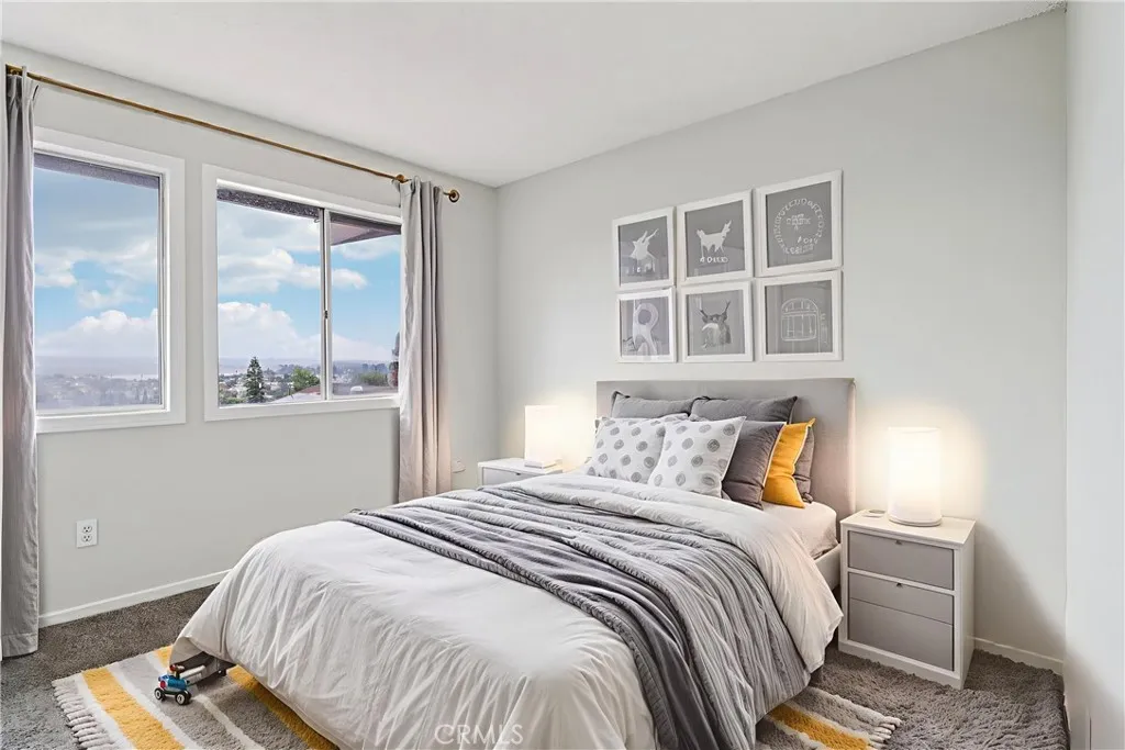 https://cdn.realtyfeed.com/cdn/127/306567132/2bd4832a83c13ecba9d401633012a96f.webp