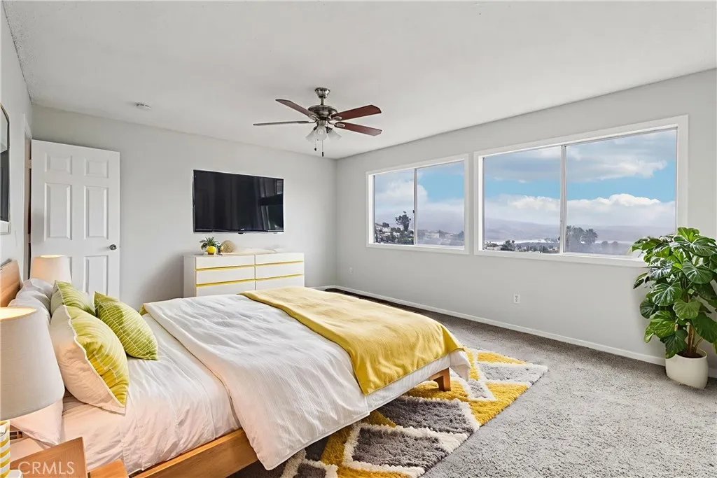 https://cdn.realtyfeed.com/cdn/127/306567132/65f0af8560e47ec03c3eac32f4eed64a.webp
