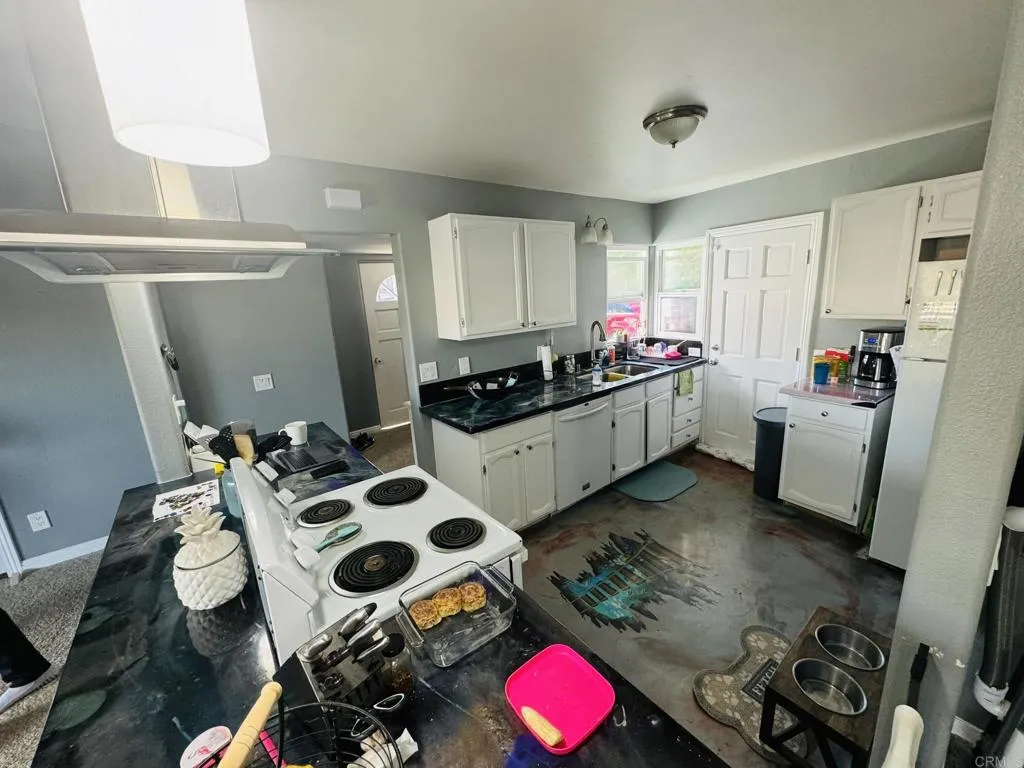 https://cdn.realtyfeed.com/cdn/127/306567157/107ef763b6d833d391697d23de336b53.webp