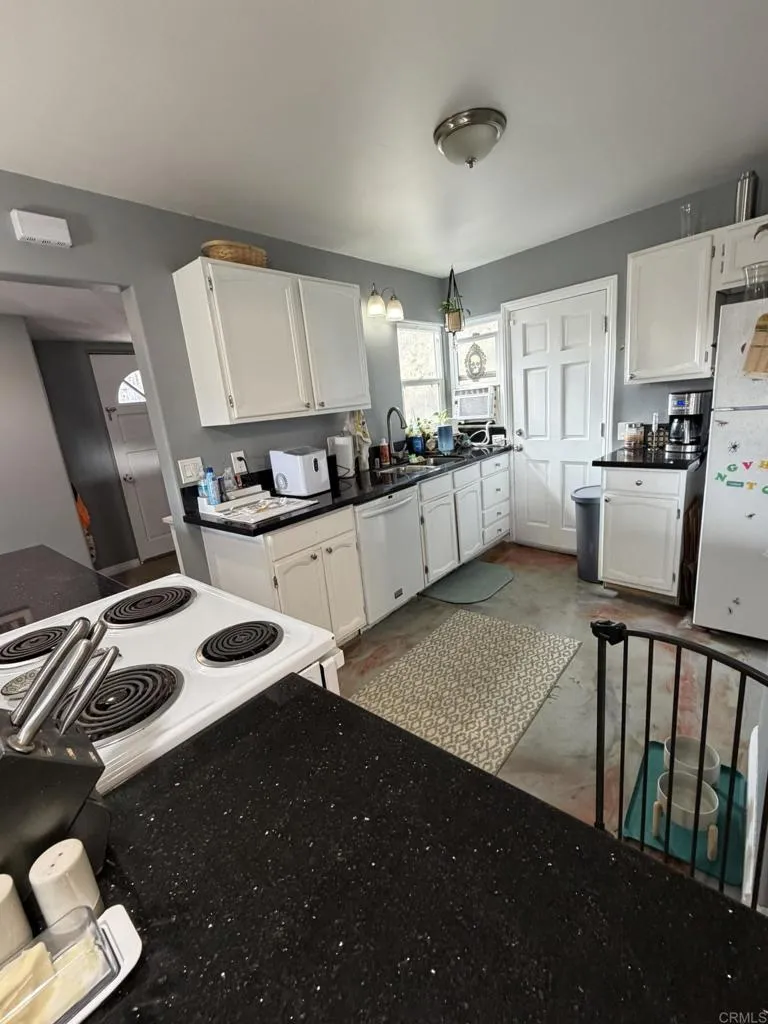 https://cdn.realtyfeed.com/cdn/127/306567157/7cf4b075c0771389a86801e85dddc584.webp