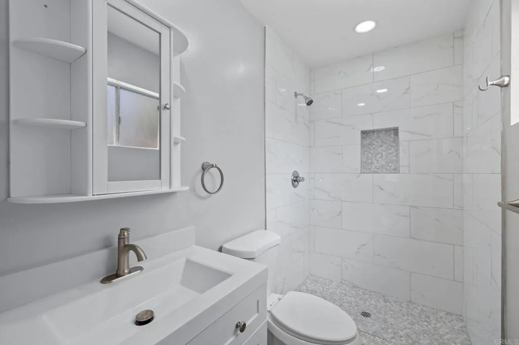 https://cdn.realtyfeed.com/cdn/127/306567166/0a65a61a47cbb7462f8737db1ffc8c5d.webp