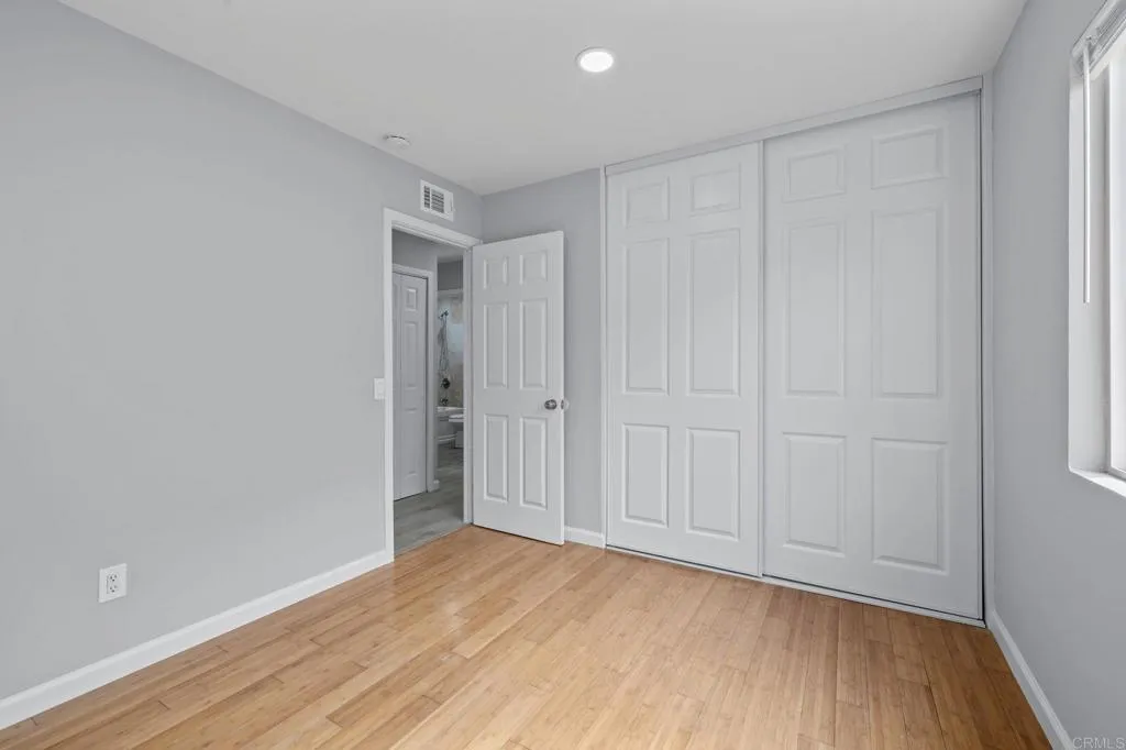 https://cdn.realtyfeed.com/cdn/127/306567166/ccb1a1211030d20139bf29be1820c8ec.webp