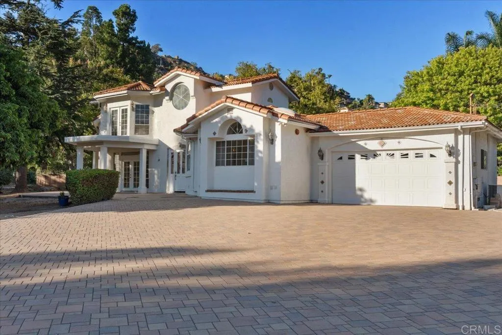 https://cdn.realtyfeed.com/cdn/127/306567191/da4b56b71f0d448cb065398823d20a62.webp
